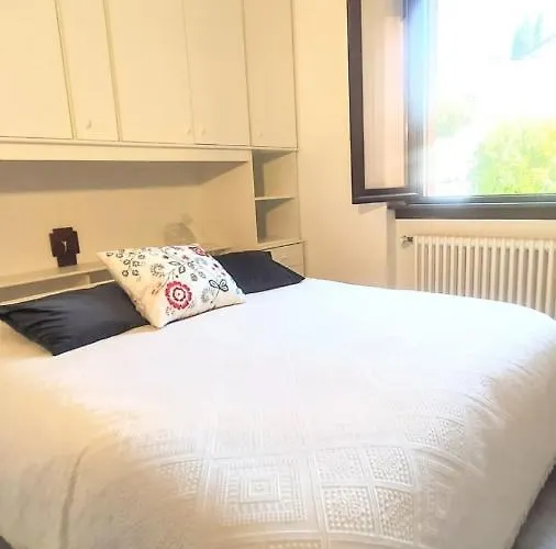 Sarah's Place * Menaggio